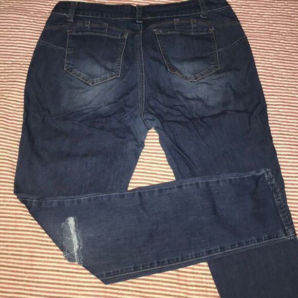 Soft denim ripped super skinny jeans - Picture 7 of 8